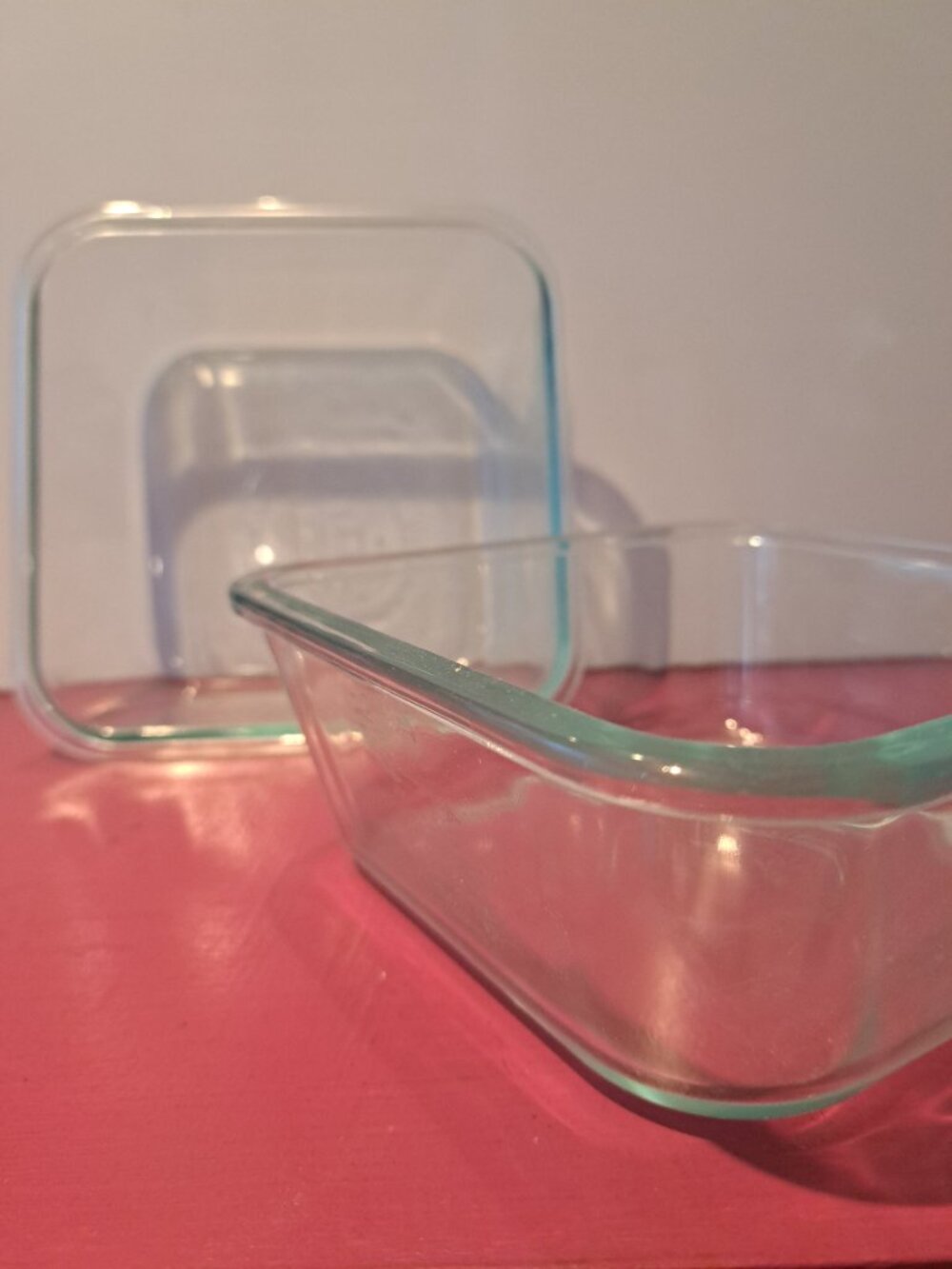 2 Pyrex Baking Dishes - Picture 4 of 4